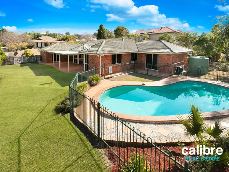 48 Pine County Place, Bellbowrie QLD 4070