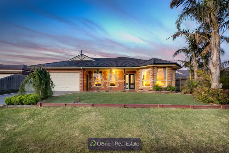 10 Iriswells Close, Tooradin VIC 3980