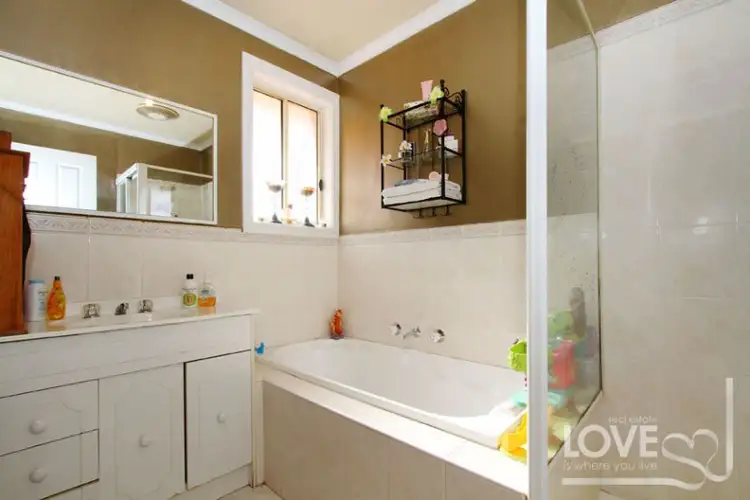 Sixth view of Homely unit listing, 3/14-16 Calendula Circuit, Epping VIC 3076