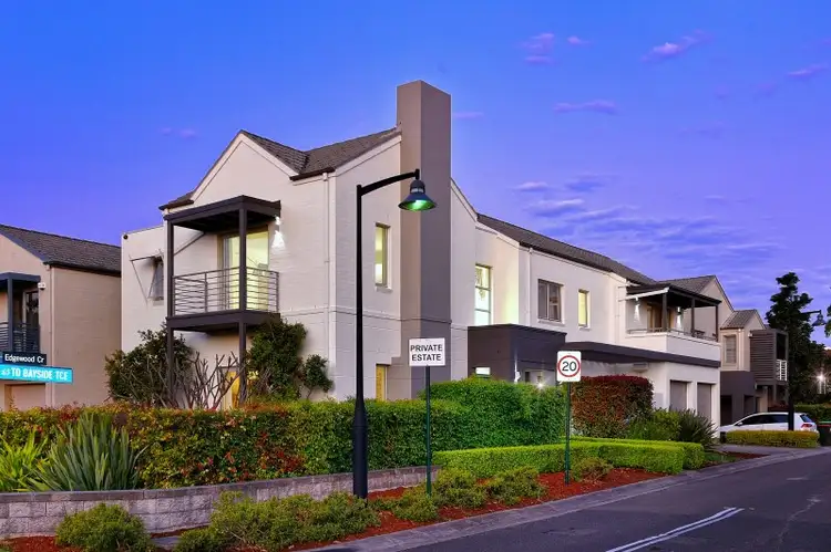 2 Edgewood Crescent, Cabarita NSW 2137