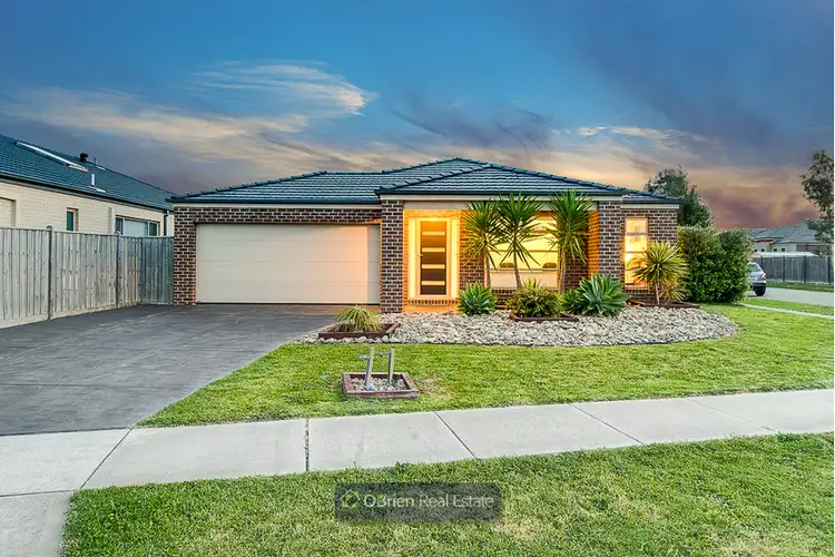 Main view of Homely house listing, 19 Donohue Street, Cranbourne East VIC 3977