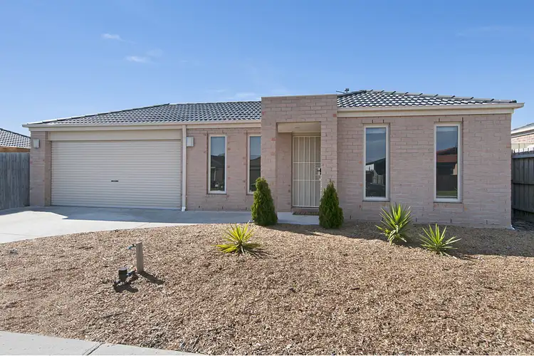 7 Omega Street, Carrum Downs VIC 3201