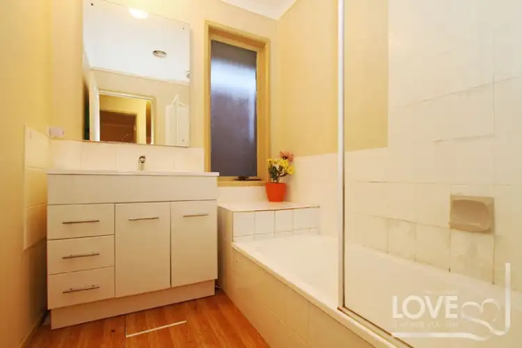 Fifth view of Homely unit listing, 1/365 Findon Road, Epping VIC 3076