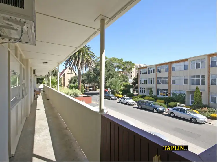 21/18 Moseley Street, Glenelg SA 5045