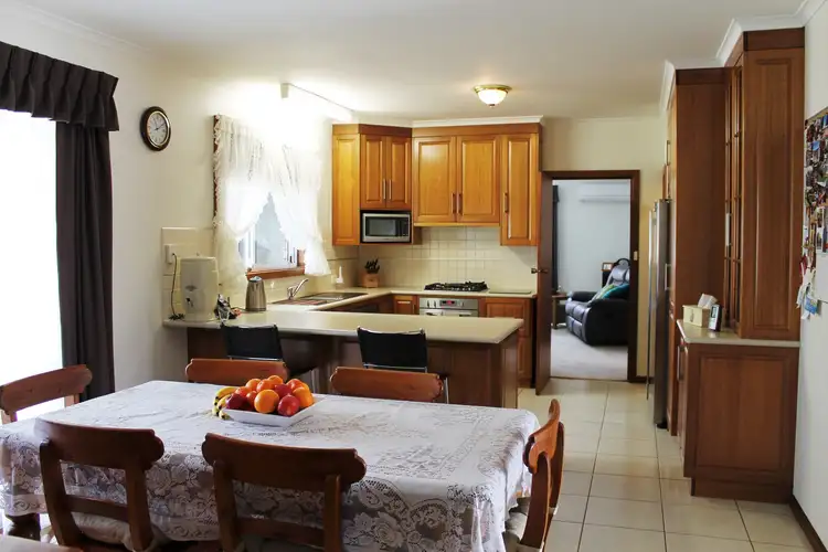Fifth view of Homely house listing, 1 Starline Place, Mount Gambier SA 5290