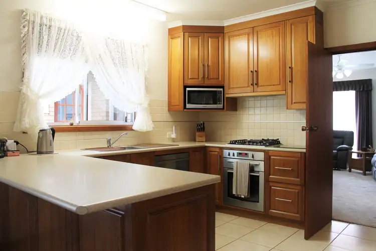 Sixth view of Homely house listing, 1 Starline Place, Mount Gambier SA 5290
