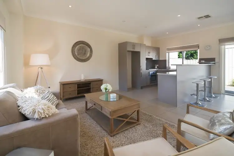 4/33 Raymond Avenue, Seaton SA 5023