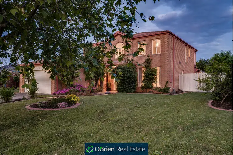 13 Cromford Crescent, Narre Warren South VIC 3805