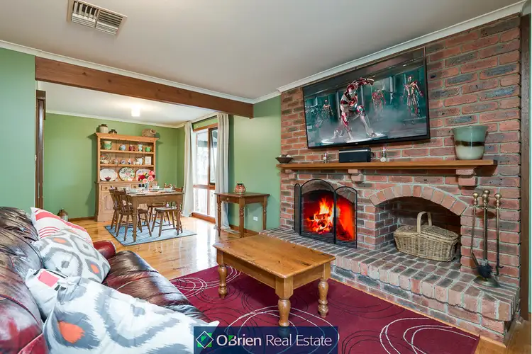 Fourth view of Homely house listing, 16 Showjump Crescent, Endeavour Hills VIC 3802