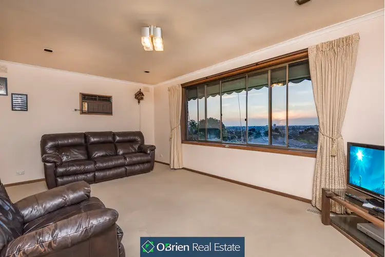 Fourth view of Homely house listing, 17 Harvey Place, Endeavour Hills VIC 3802