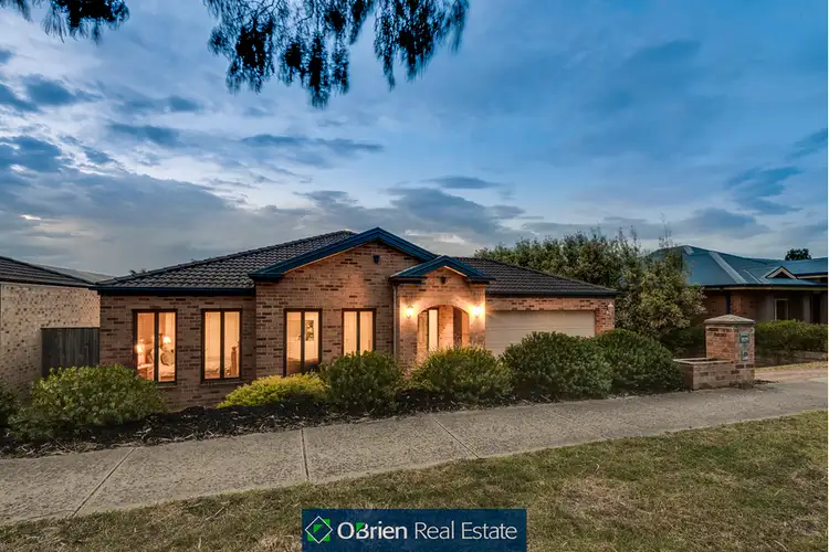 23 Riviera Drive, Berwick VIC 3806