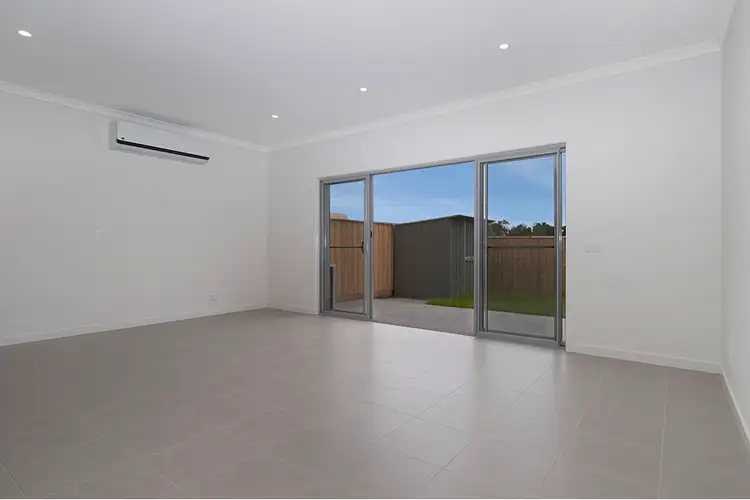 Fifth view of Homely townhouse listing, 12/2 Sanoma Drive, Skye VIC 3977