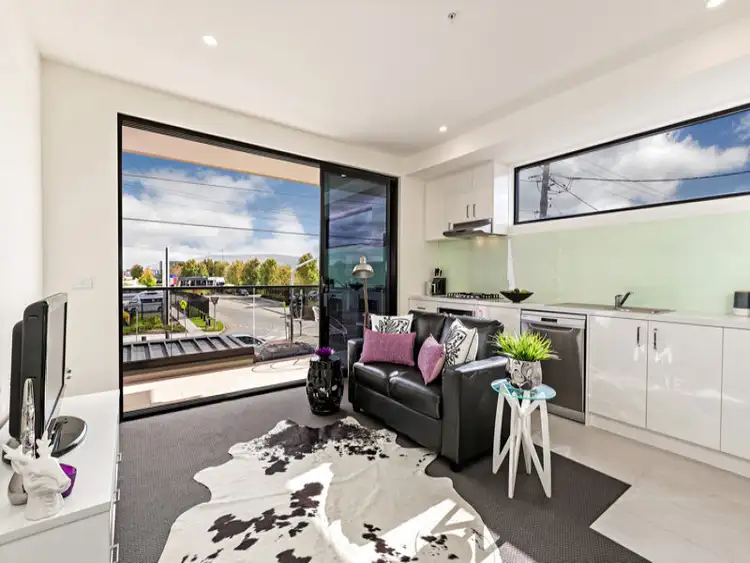 Fifth view of Homely apartment listing, 2/30 Ashley Street, West Footscray VIC 3012