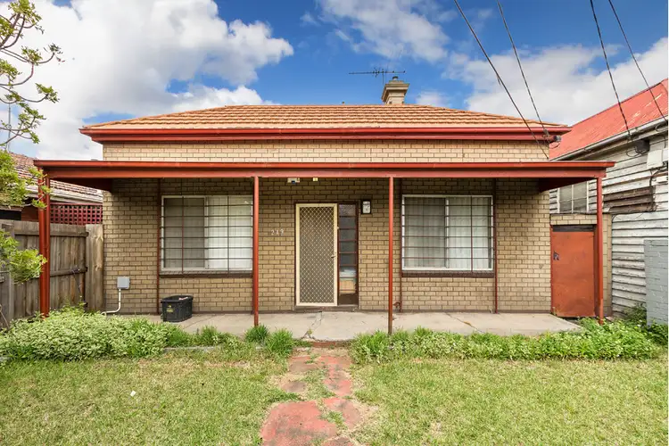 219 Buckley Street, Seddon VIC 3011