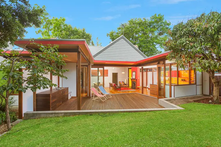 13 Floss Street, Hurlstone Park NSW 2193