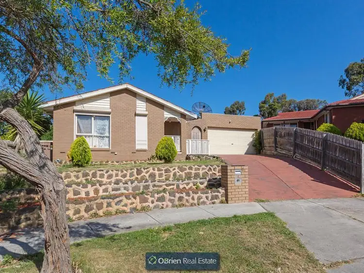 Main view of Homely house listing, 8 Cavendish Court, Endeavour Hills VIC 3802