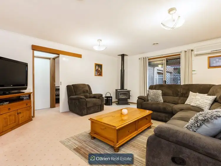 Fourth view of Homely house listing, 11 Nugent Court, Endeavour Hills VIC 3802