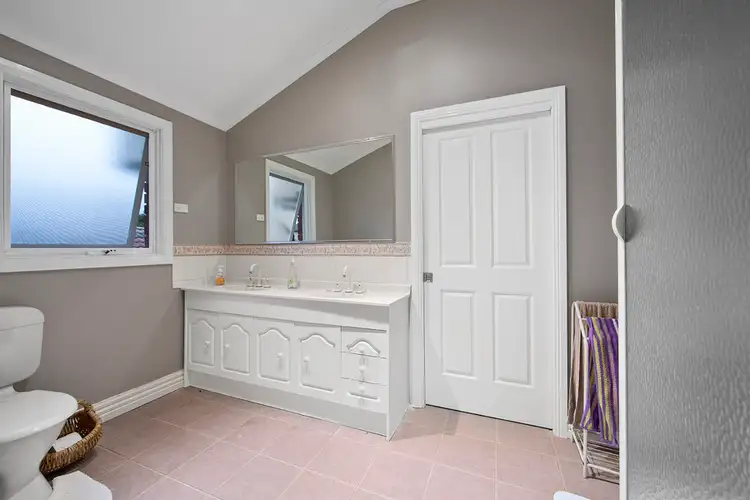 Sixth view of Homely house listing, 55 Mildura Crescent, Endeavour Hills VIC 3802