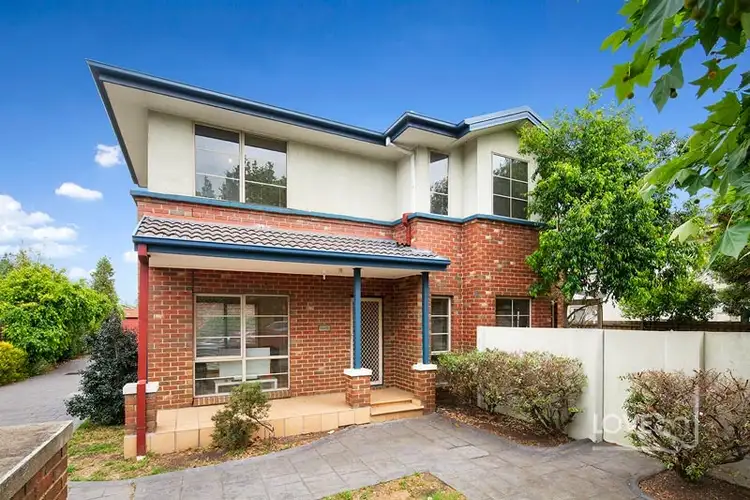 Main view of Homely unit listing, 1/33 Grange Road, Fairfield VIC 3078