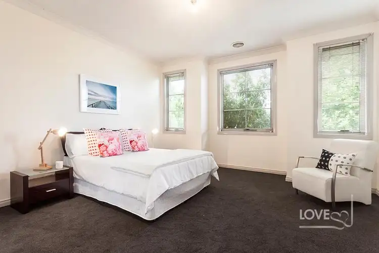 Sixth view of Homely unit listing, 1/33 Grange Road, Fairfield VIC 3078