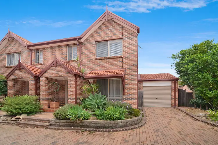 7/10 Owen Jones Row, Menai NSW 2234