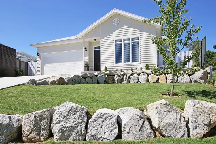 2C Jarvis Road, Beechworth VIC 3747