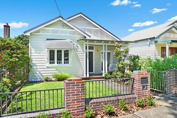 35 Durham Road, Lambton NSW 2299