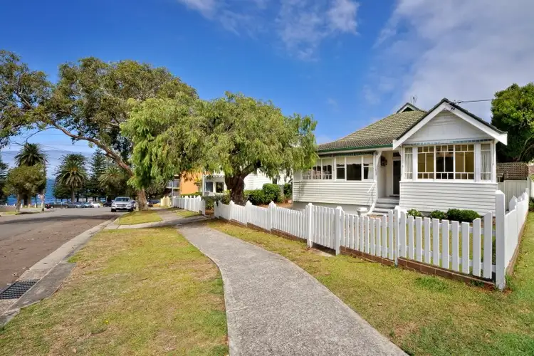 6 Richmount Street