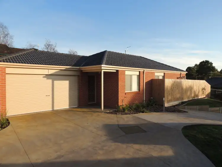 2/112 Burke Street, Warragul VIC 3820
