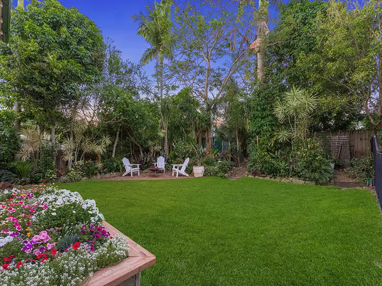 Fifth view of Homely house listing, 19 Moreton Avenue, Wynnum QLD 4178
