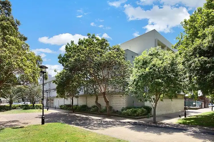 Second view of Homely studio listing, 79/19-23 Forbes Street, Woolloomooloo NSW 2011