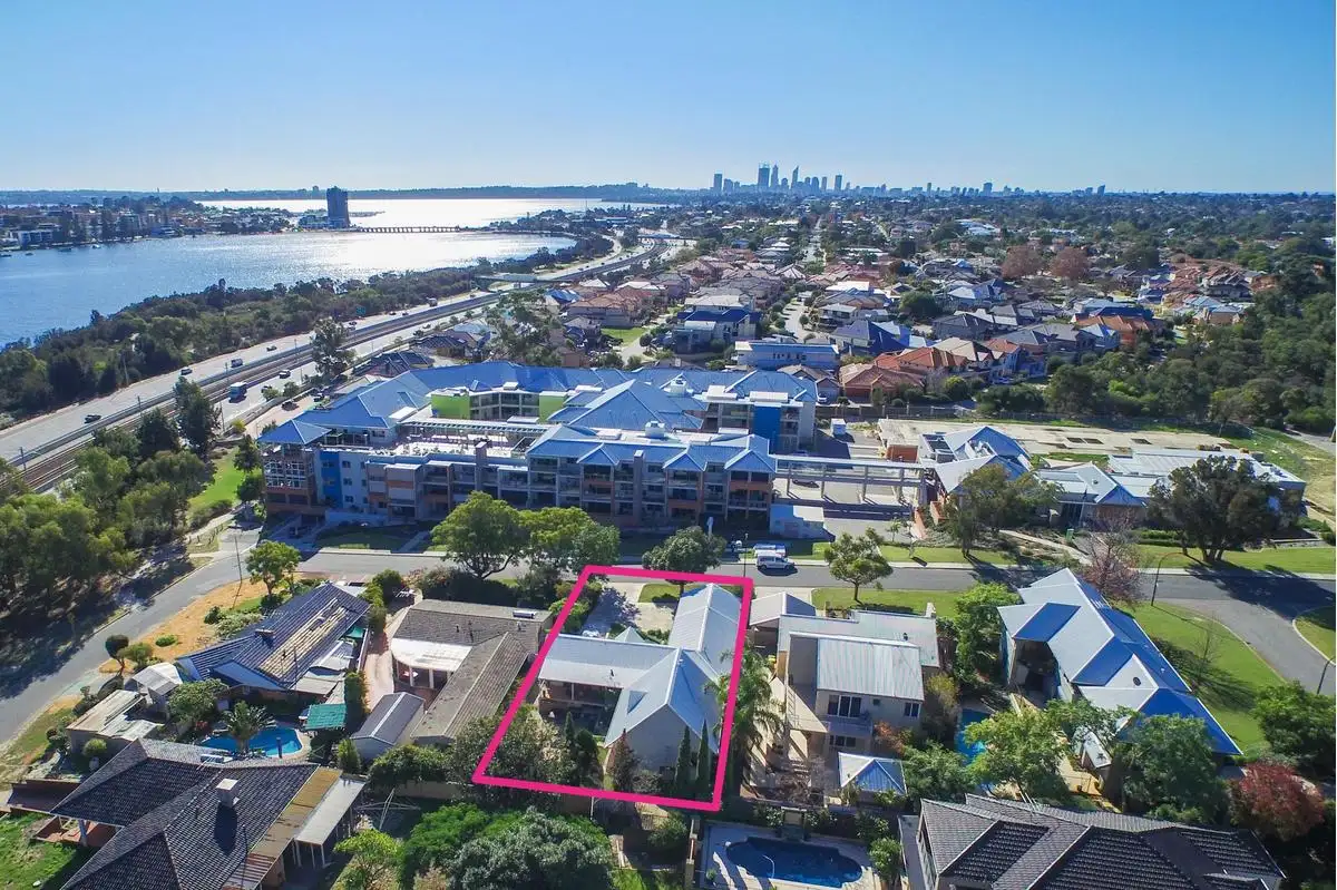 Main view of Homely house listing, 5 Roebuck Drive, Salter Point WA 6152