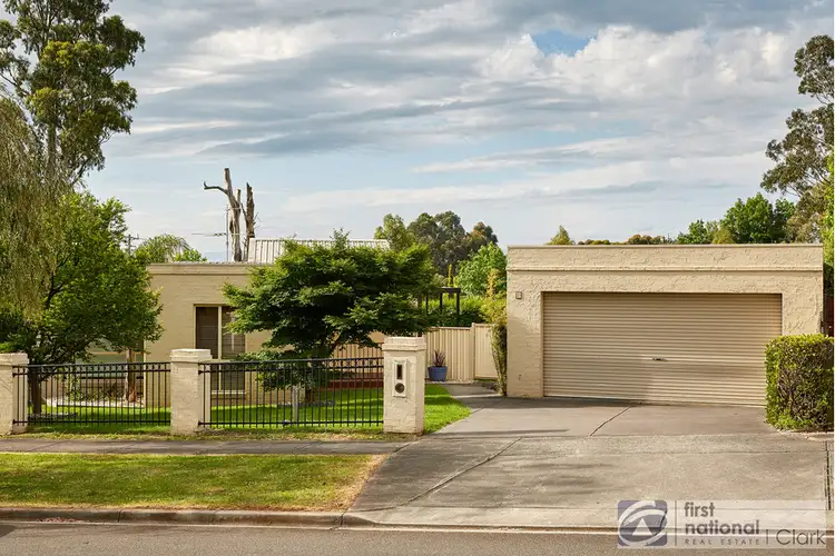7 Wallace Crescent, Drouin VIC 3818