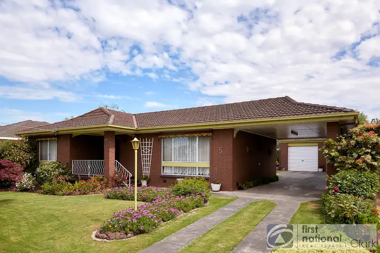 5 McLean Street, Drouin VIC 3818
