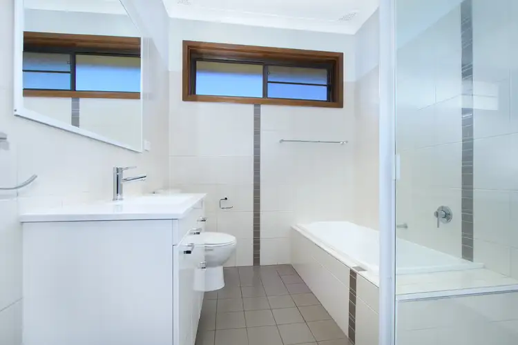 Fifth view of Homely house listing, 2 Dallas Street, Keiraville NSW 2500