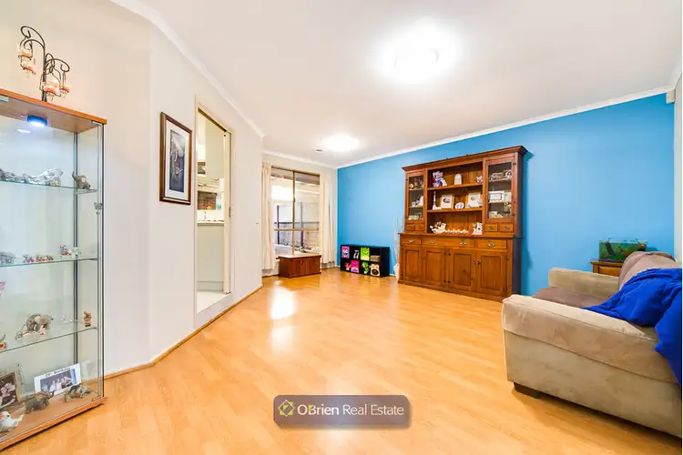 Second view of Homely house listing, 6 Oates Court, Cranbourne North VIC 3977