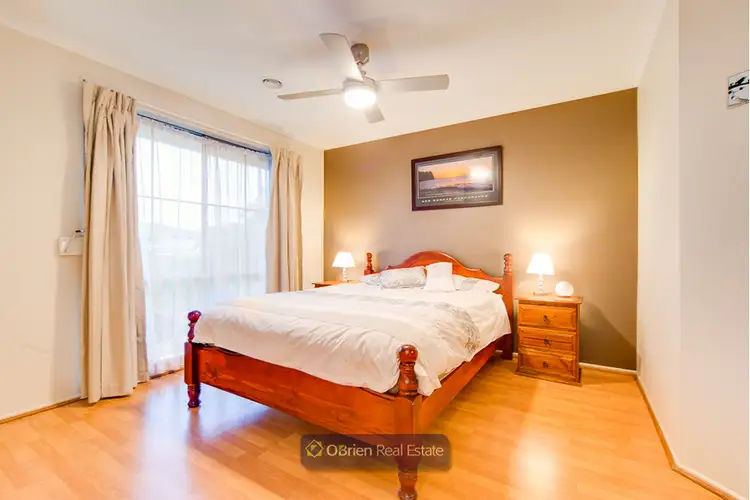 Fourth view of Homely house listing, 6 Oates Court, Cranbourne North VIC 3977