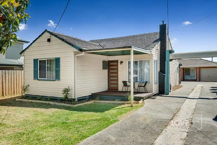 1 Jean Street, Reservoir VIC 3073