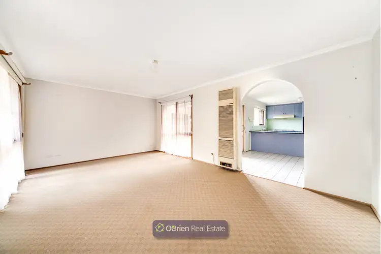 Fourth view of Homely house listing, 8 Howitt Court, Berwick VIC 3806