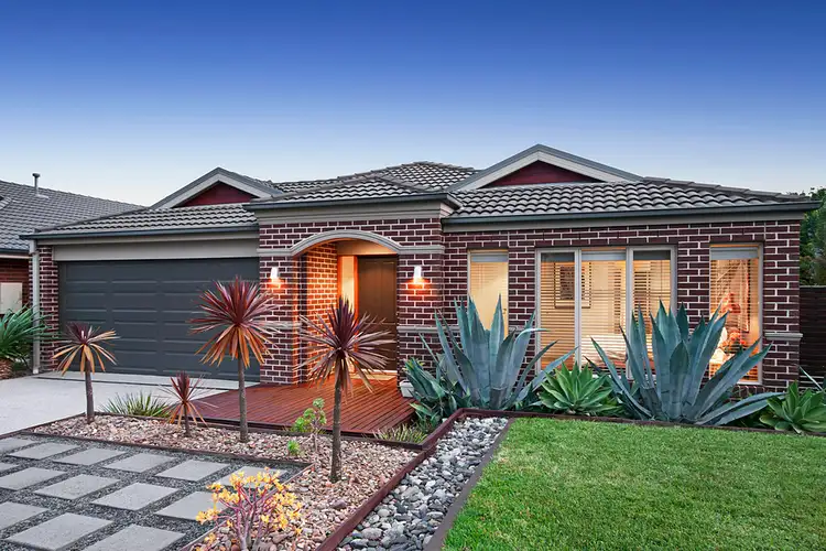 10 Selwyn Court, Berwick VIC 3806