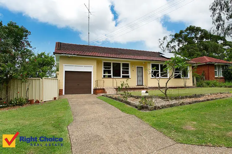 19 Andrew Avenue, Keiraville NSW 2500