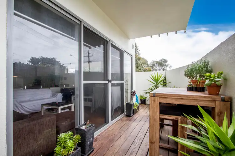 Fifth view of Homely apartment listing, 1/95-99 Edithvale Road, Edithvale VIC 3196
