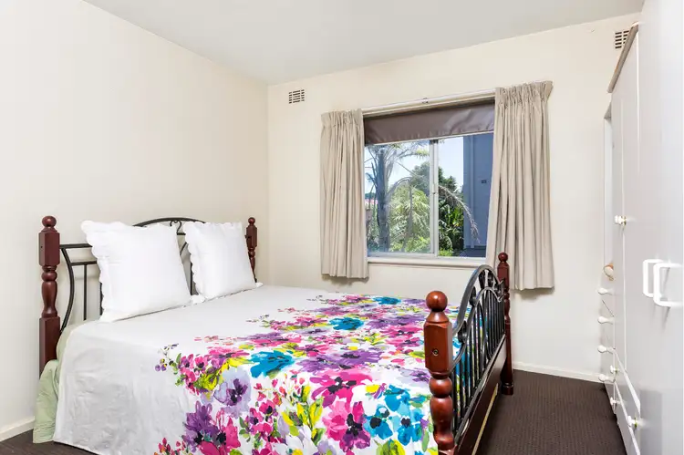 Sixth view of Homely unit listing, 18/4 Comer Street, Como WA 6152