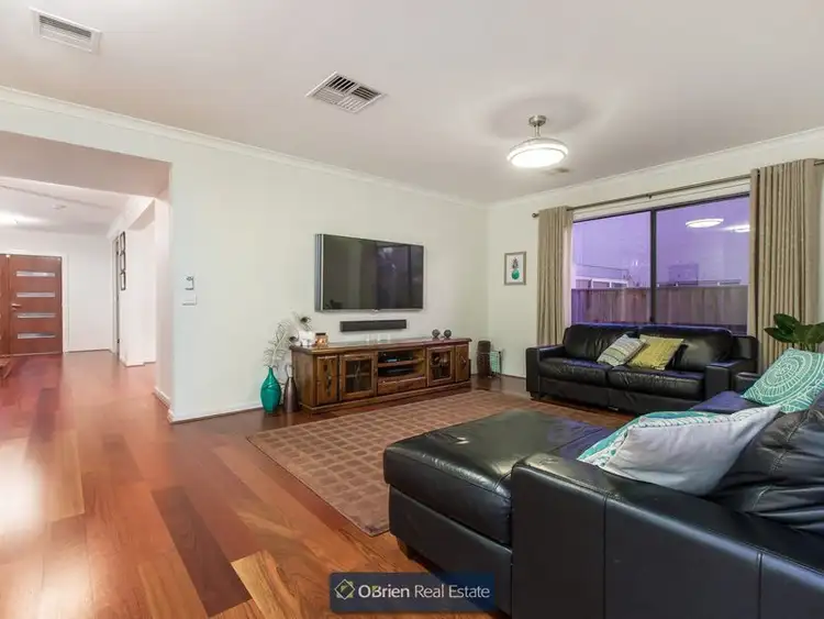 Fifth view of Homely house listing, 28 Lakeside Drive, Berwick VIC 3806