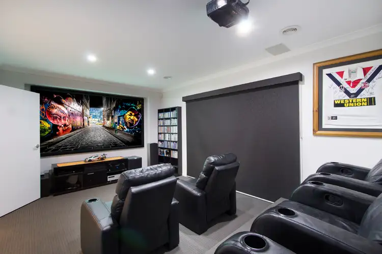 Second view of Homely house listing, 31 Verdant Avenue, Sandhurst VIC 3977