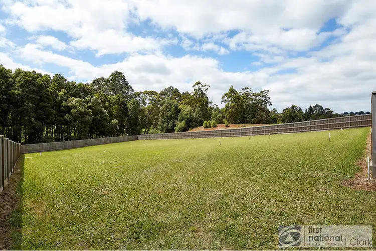 20 Myrtle Crescent, Warragul VIC 3820