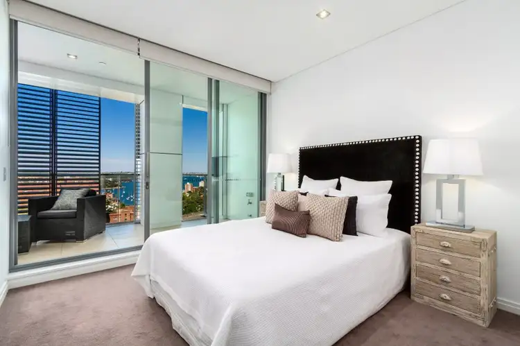 Third view of Homely apartment listing, 1003/118 Alfred Street, Milsons Point NSW 2061