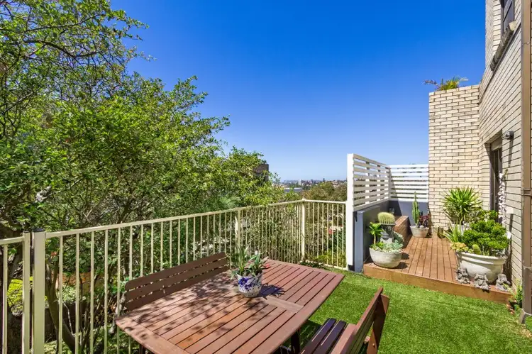 Third view of Homely apartment listing, 7/80 Crown Road, Queenscliff NSW 2096