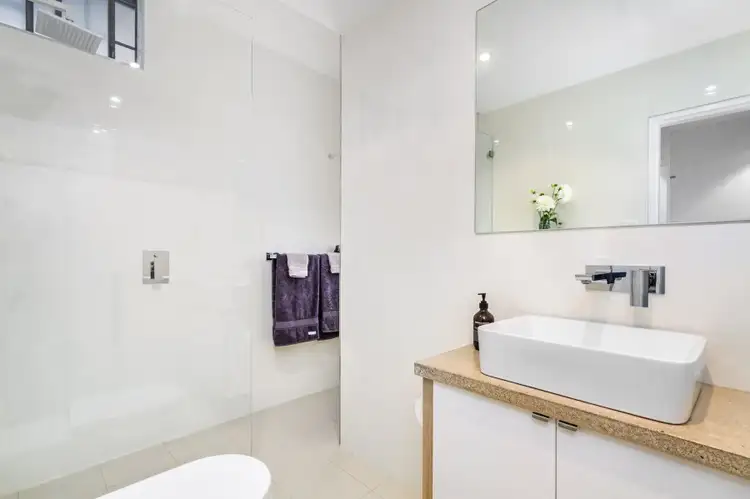 Sixth view of Homely apartment listing, 7/80 Crown Road, Queenscliff NSW 2096