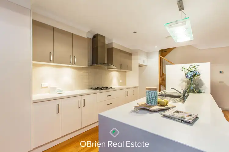 Fifth view of Homely townhouse listing, 2/187 High Street, Berwick VIC 3806